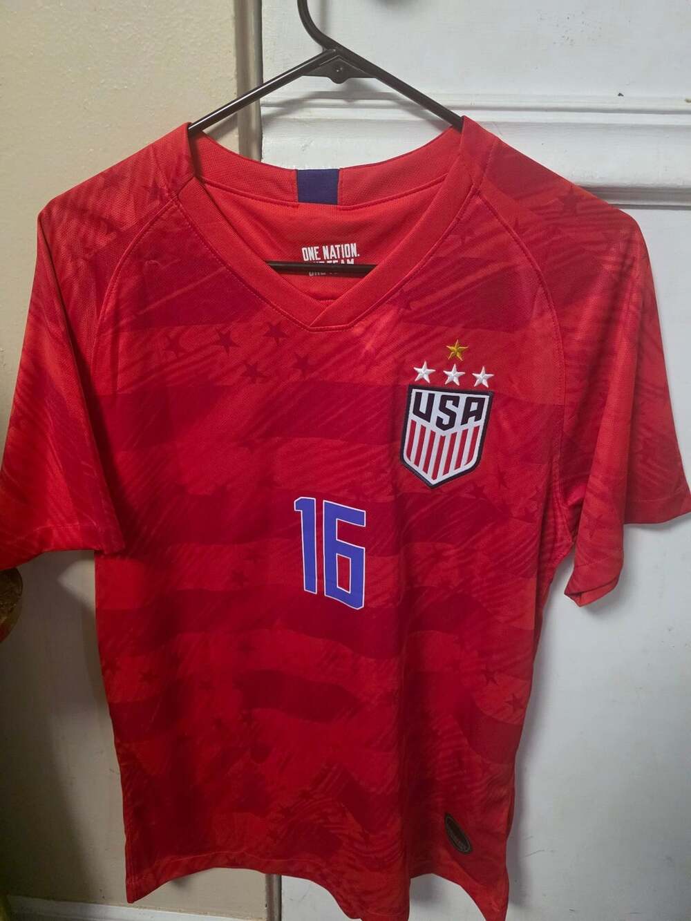 Nike USWNT Lavelle 16 Size M Red Away Soccer Jersey